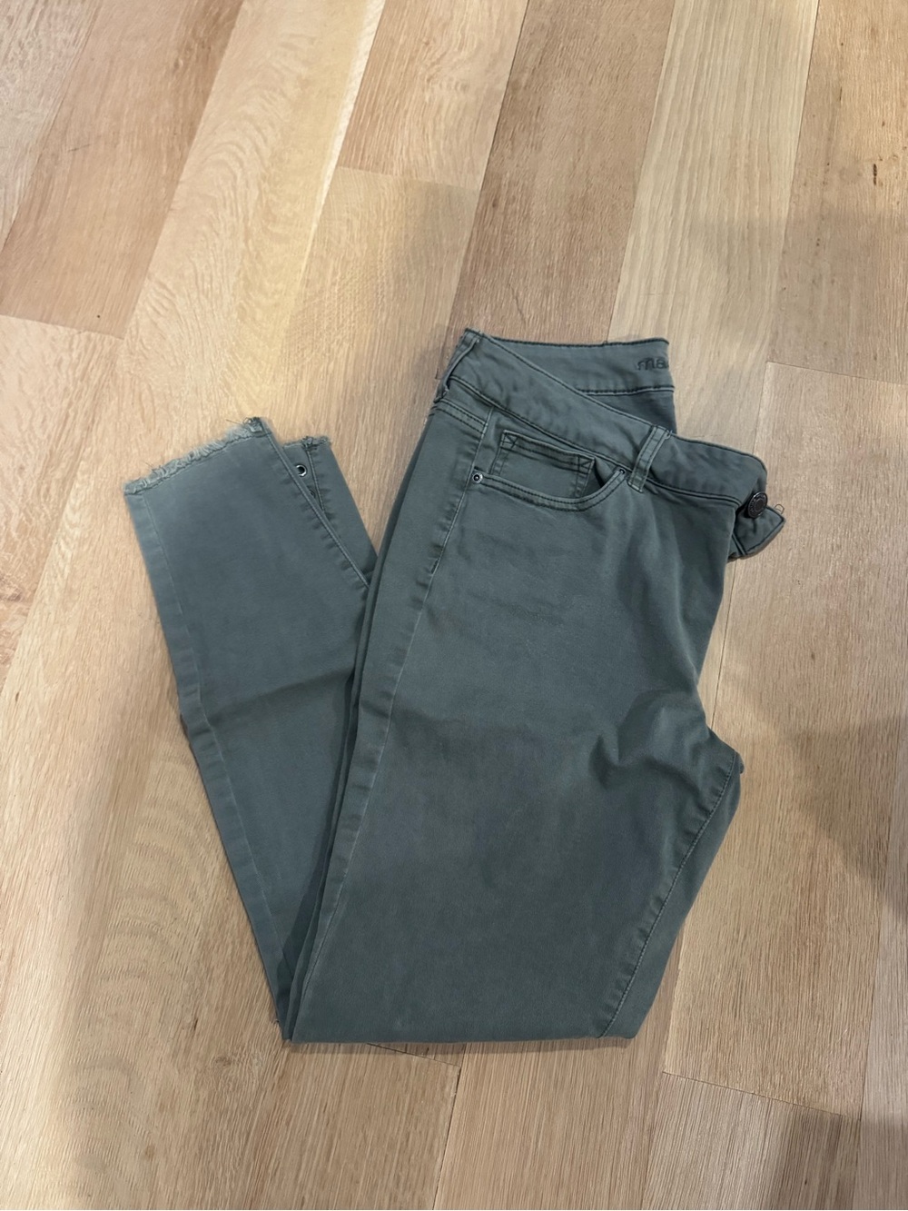 Women's Olive Green Skinny Jeans